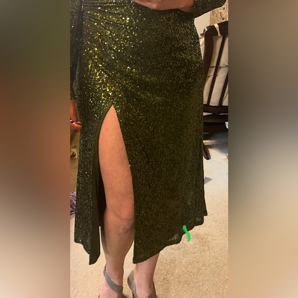 NWT Ieena for Mac Duggal One Shoulder Sequin Long Sleeve Midi Dress 6 - Picture 6 of 7